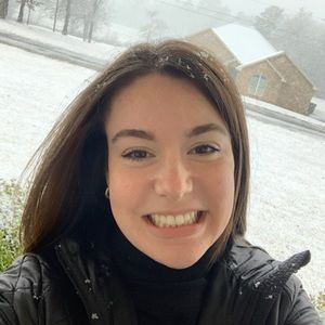 Meet your Posher, Julie